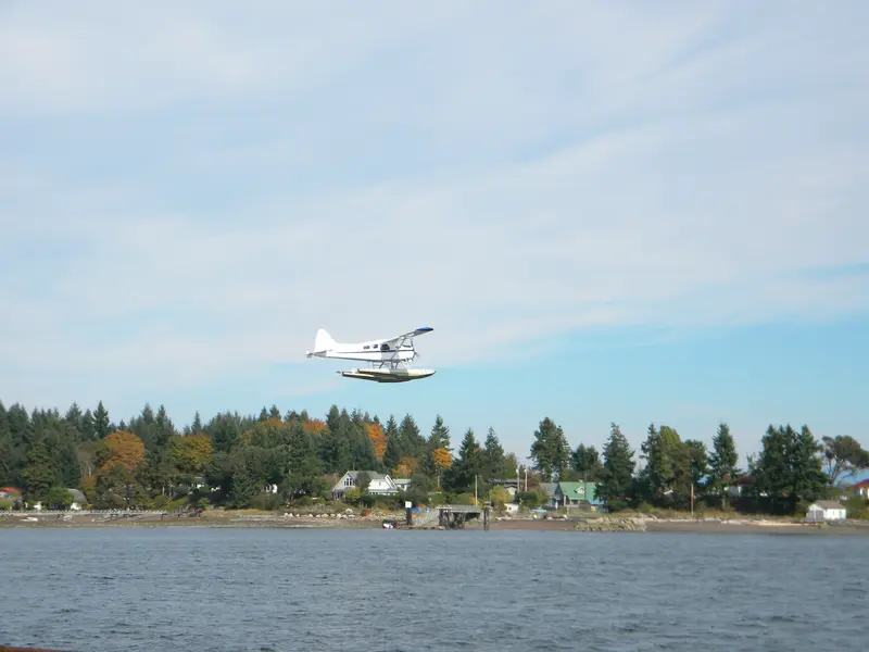 Float Plane Taxi