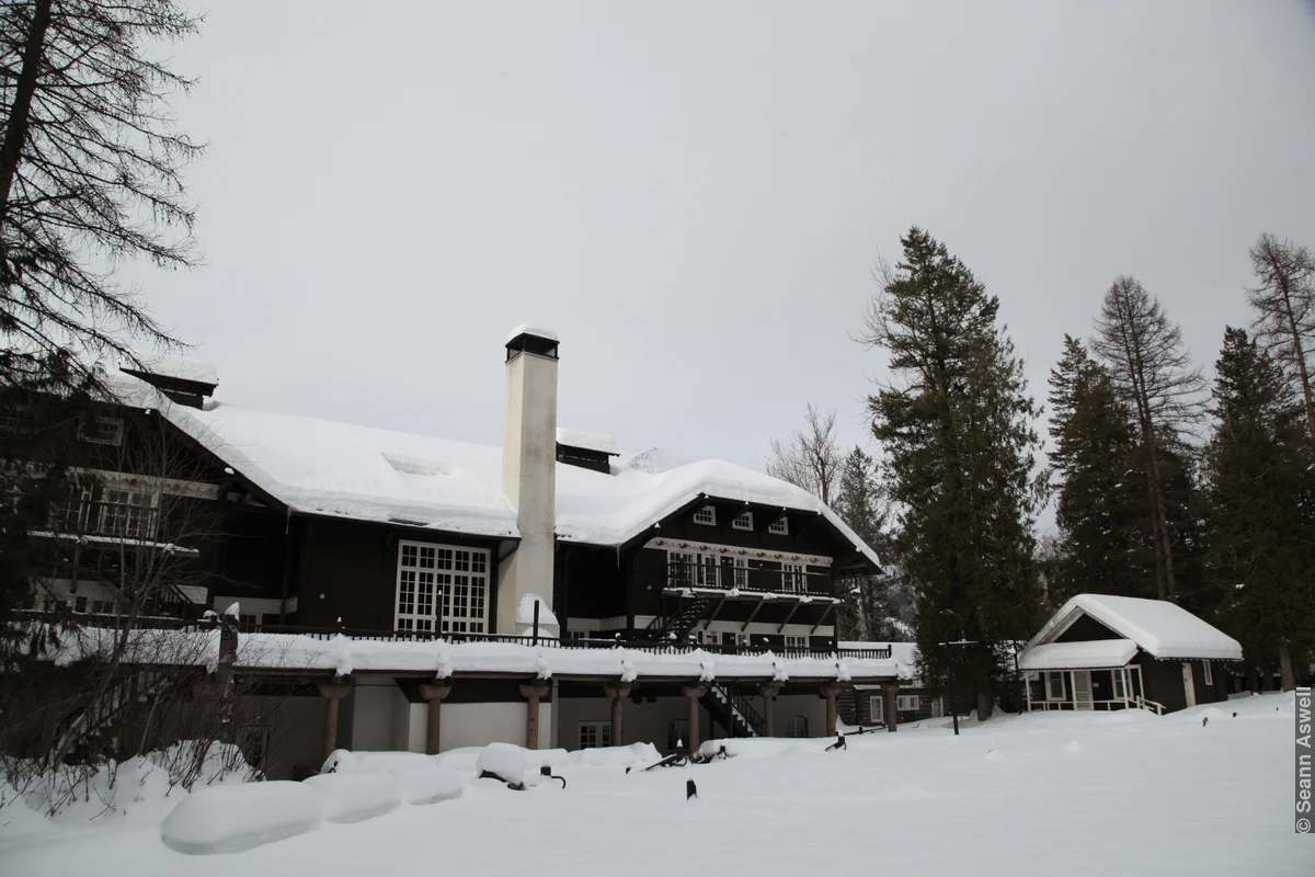 Glacier Lodge