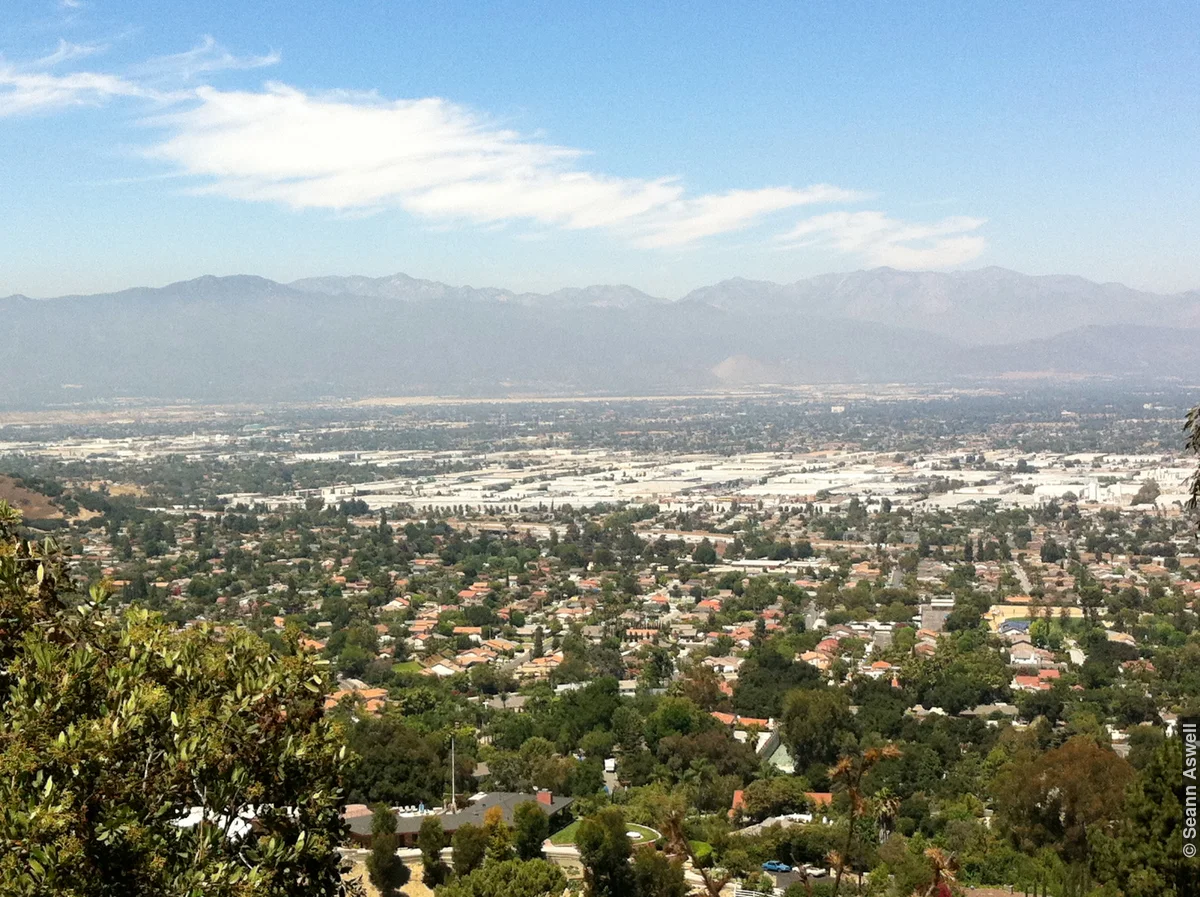 LA-View